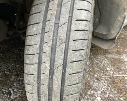 Деу Сенс 2006 у Липовце на Automoto.ua Сірий Деу Сенс, об'ємом двигуна 1.3 л та пробігом 219 тис. км за 950 $, фото 19 на Automoto.ua