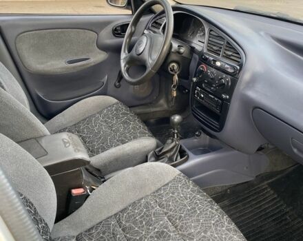 Сірий Деу Сенс, об'ємом двигуна 1.3 л та пробігом 225 тис. км за 2700 $, фото 6 на Automoto.ua