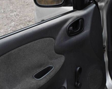 Сірий Деу Сенс, об'ємом двигуна 1.3 л та пробігом 187 тис. км за 1950 $, фото 8 на Automoto.ua