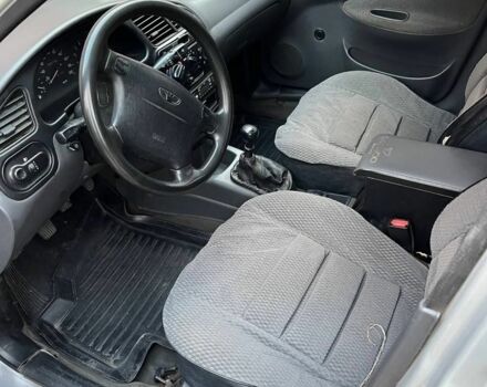 Сірий Деу Сенс, об'ємом двигуна 1.5 л та пробігом 200 тис. км за 1999 $, фото 5 на Automoto.ua