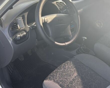 Серый Дэу Сенс, объемом двигателя 1.6 л и пробегом 150 тыс. км за 3499 $, фото 5 на Automoto.ua