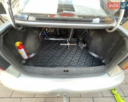 Сірий Деу Сенс, об'ємом двигуна 1.3 л та пробігом 120 тис. км за 1950 $, фото 5 на Automoto.ua