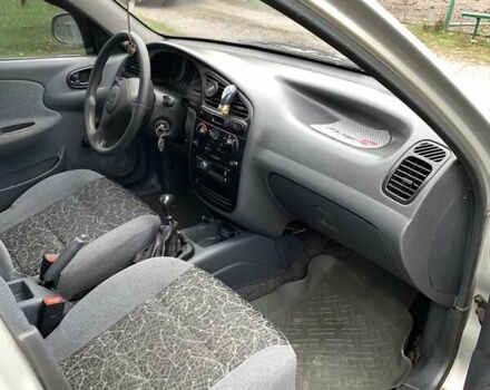 Деу Сенс 2006 у Липовце на Automoto.ua Сірий Деу Сенс, об'ємом двигуна 1.3 л та пробігом 219 тис. км за 950 $, фото 15 на Automoto.ua