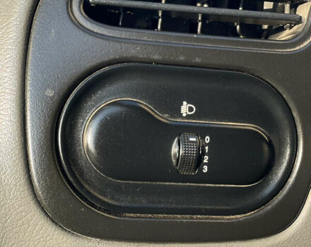 Сірий Деу Сенс, об'ємом двигуна 1.35 л та пробігом 200 тис. км за 1650 $, фото 7 на Automoto.ua