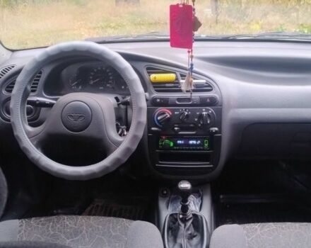 Сірий Деу Сенс, об'ємом двигуна 1.5 л та пробігом 30 тис. км за 2000 $, фото 1 на Automoto.ua