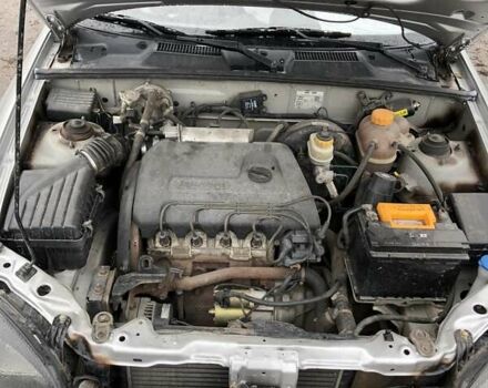 Сірий Деу Сенс, об'ємом двигуна 1.3 л та пробігом 170 тис. км за 2500 $, фото 6 на Automoto.ua