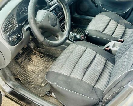 Серый Дэу Сенс, объемом двигателя 1.4 л и пробегом 300 тыс. км за 1000 $, фото 5 на Automoto.ua