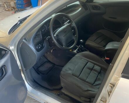 Серый Дэу Сенс, объемом двигателя 1.6 л и пробегом 260 тыс. км за 2500 $, фото 4 на Automoto.ua