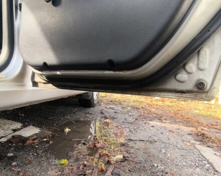 Сірий Деу Сенс, об'ємом двигуна 1.4 л та пробігом 189 тис. км за 2500 $, фото 9 на Automoto.ua