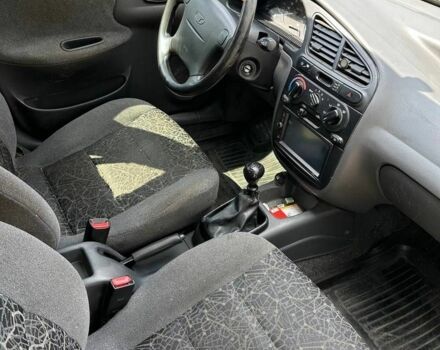 Сірий Деу Сенс, об'ємом двигуна 1.6 л та пробігом 250 тис. км за 1800 $, фото 6 на Automoto.ua