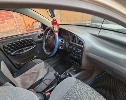 Серый Дэу Сенс, объемом двигателя 1.5 л и пробегом 180 тыс. км за 1900 $, фото 4 на Automoto.ua