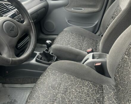 Серый Дэу Сенс, объемом двигателя 1.5 л и пробегом 254 тыс. км за 1950 $, фото 4 на Automoto.ua