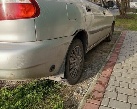 Серый Дэу Сенс, объемом двигателя 1.5 л и пробегом 250 тыс. км за 800 $, фото 3 на Automoto.ua