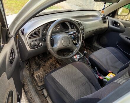 Серый Дэу Сенс, объемом двигателя 1.5 л и пробегом 250 тыс. км за 800 $, фото 5 на Automoto.ua