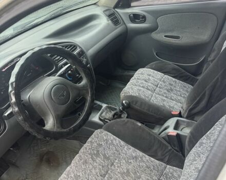 Серый Дэу Сенс, объемом двигателя 1.5 л и пробегом 300 тыс. км за 1099 $, фото 2 на Automoto.ua