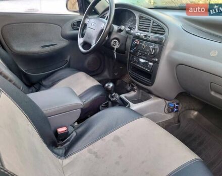 Сірий Деу Сенс, об'ємом двигуна 1.6 л та пробігом 261 тис. км за 1900 $, фото 5 на Automoto.ua