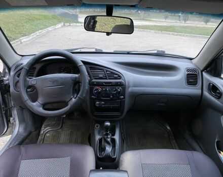 Сірий Деу Сенс, об'ємом двигуна 1.6 л та пробігом 267 тис. км за 3000 $, фото 6 на Automoto.ua