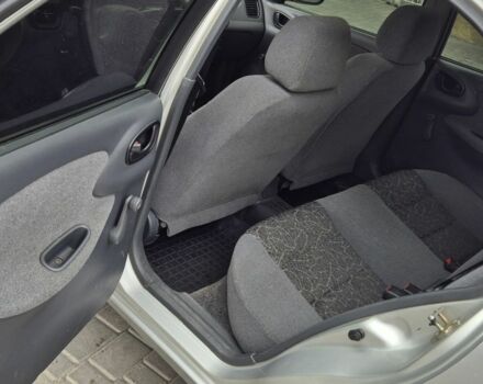 Сірий Деу Сенс, об'ємом двигуна 1.5 л та пробігом 157 тис. км за 2800 $, фото 6 на Automoto.ua