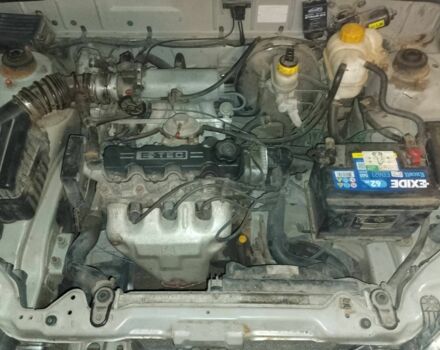 Серый Дэу Сенс, объемом двигателя 1.5 л и пробегом 300 тыс. км за 1700 $, фото 2 на Automoto.ua