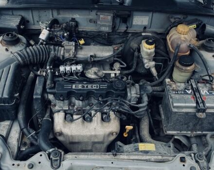 Серый Дэу Сенс, объемом двигателя 1.5 л и пробегом 296 тыс. км за 1950 $, фото 5 на Automoto.ua