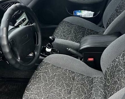 Серый Дэу Сенс, объемом двигателя 1.6 л и пробегом 153 тыс. км за 3200 $, фото 6 на Automoto.ua