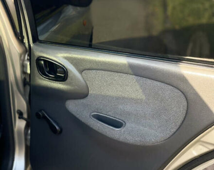 Сірий Деу Сенс, об'ємом двигуна 1.35 л та пробігом 200 тис. км за 1650 $, фото 4 на Automoto.ua