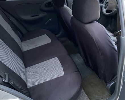 Сірий Деу Сенс, об'ємом двигуна 1.6 л та пробігом 267 тис. км за 3000 $, фото 7 на Automoto.ua