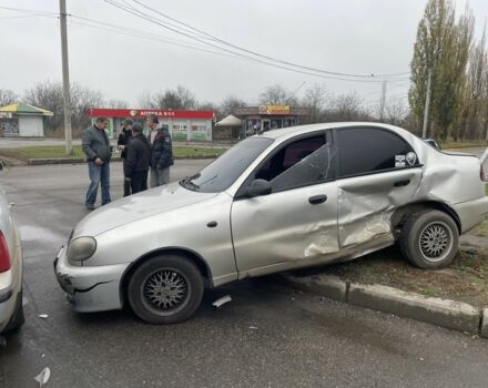 Серый Дэу Сенс, объемом двигателя 1.5 л и пробегом 218 тыс. км за 1400 $, фото 2 на Automoto.ua