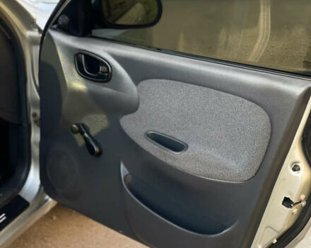 Сірий Деу Сенс, об'ємом двигуна 1.35 л та пробігом 200 тис. км за 1650 $, фото 2 на Automoto.ua