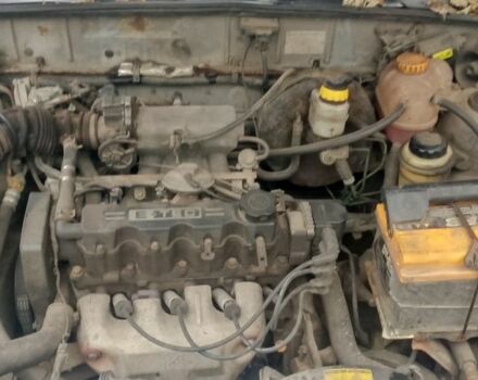 Серый Дэу Сенс, объемом двигателя 1.5 л и пробегом 345 тыс. км за 2000 $, фото 1 на Automoto.ua