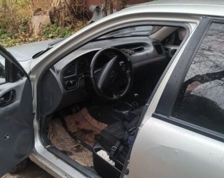 Сірий Деу Сенс, об'ємом двигуна 1.4 л та пробігом 210 тис. км за 1100 $, фото 3 на Automoto.ua