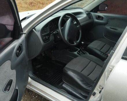 Сірий Деу Сенс, об'ємом двигуна 1.6 л та пробігом 200 тис. км за 2300 $, фото 4 на Automoto.ua