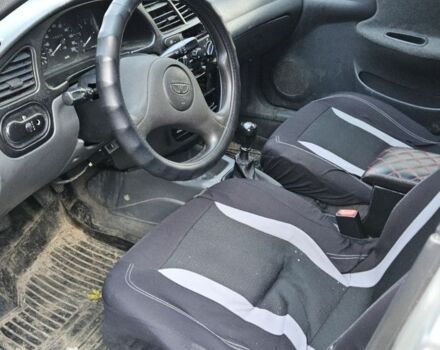 Сірий Деу Сенс, об'ємом двигуна 1.5 л та пробігом 180 тис. км за 1250 $, фото 1 на Automoto.ua