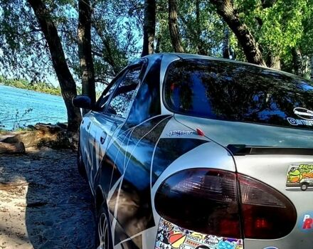 Серый Дэу Сенс, объемом двигателя 1.5 л и пробегом 250 тыс. км за 2000 $, фото 3 на Automoto.ua