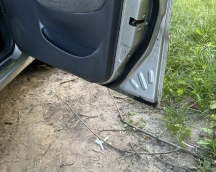 Сірий Деу Сенс, об'ємом двигуна 1.6 л та пробігом 252 тис. км за 2500 $, фото 7 на Automoto.ua