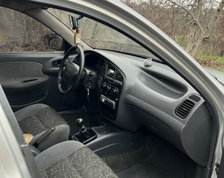 Сірий Деу Сенс, об'ємом двигуна 1.6 л та пробігом 250 тис. км за 3000 $, фото 4 на Automoto.ua