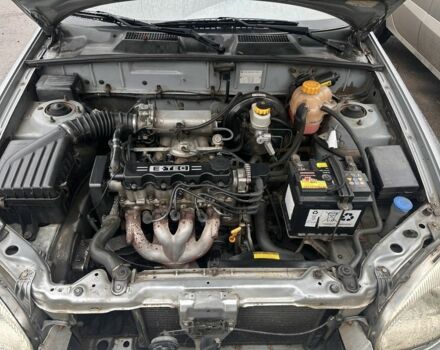 Серый Дэу Сенс, объемом двигателя 1.5 л и пробегом 165 тыс. км за 850 $, фото 4 на Automoto.ua