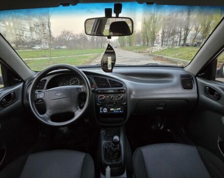 Сірий Деу Сенс, об'ємом двигуна 1.6 л та пробігом 240 тис. км за 2699 $, фото 1 на Automoto.ua