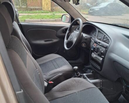 Серый Дэу Сенс, объемом двигателя 1.5 л и пробегом 69 тыс. км за 3500 $, фото 4 на Automoto.ua