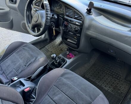 Серый Дэу Сенс, объемом двигателя 1.5 л и пробегом 107 тыс. км за 2000 $, фото 5 на Automoto.ua