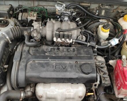 Сірий Деу Сенс, об'ємом двигуна 1.6 л та пробігом 237 тис. км за 1500 $, фото 10 на Automoto.ua