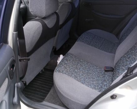 Серый Дэу Сенс, объемом двигателя 1.5 л и пробегом 151 тыс. км за 3200 $, фото 5 на Automoto.ua