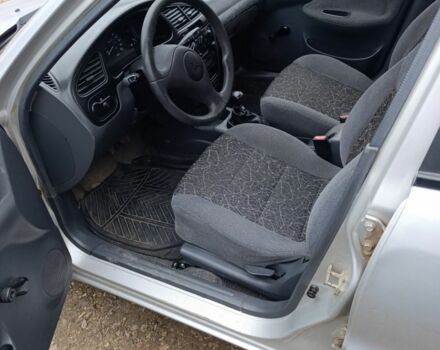 Сірий Деу Сенс, об'ємом двигуна 1.5 л та пробігом 270 тис. км за 2000 $, фото 6 на Automoto.ua