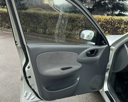 Серый Дэу Сенс, объемом двигателя 1.5 л и пробегом 160 тыс. км за 3500 $, фото 15 на Automoto.ua