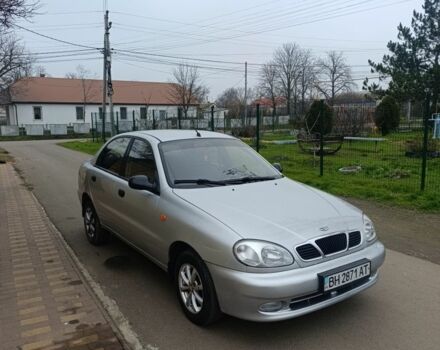 Сірий Деу Сенс, об'ємом двигуна 1.5 л та пробігом 270 тис. км за 2000 $, фото 1 на Automoto.ua