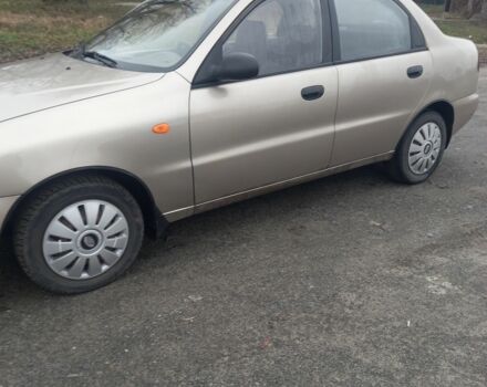 Серый Дэу Сенс, объемом двигателя 1.6 л и пробегом 1 тыс. км за 2700 $, фото 2 на Automoto.ua