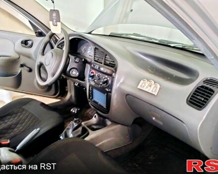 Серый Дэу Сенс, объемом двигателя 1.4 л и пробегом 180 тыс. км за 2100 $, фото 1 на Automoto.ua