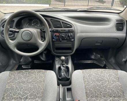 Сірий Деу Сенс, об'ємом двигуна 1.5 л та пробігом 61 тис. км за 3450 $, фото 4 на Automoto.ua
