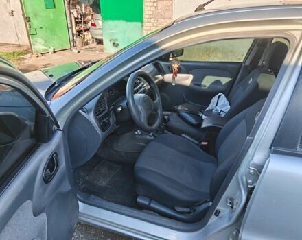 Сірий Деу Сенс, об'ємом двигуна 1.5 л та пробігом 166 тис. км за 3200 $, фото 4 на Automoto.ua