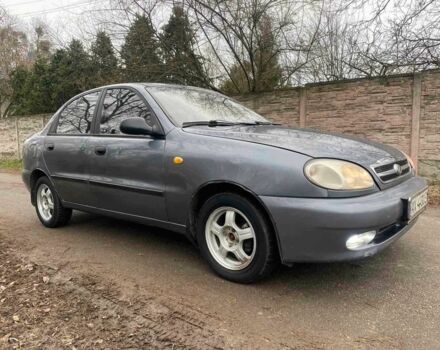 Серый Дэу Сенс, объемом двигателя 1.3 л и пробегом 200 тыс. км за 1600 $, фото 1 на Automoto.ua